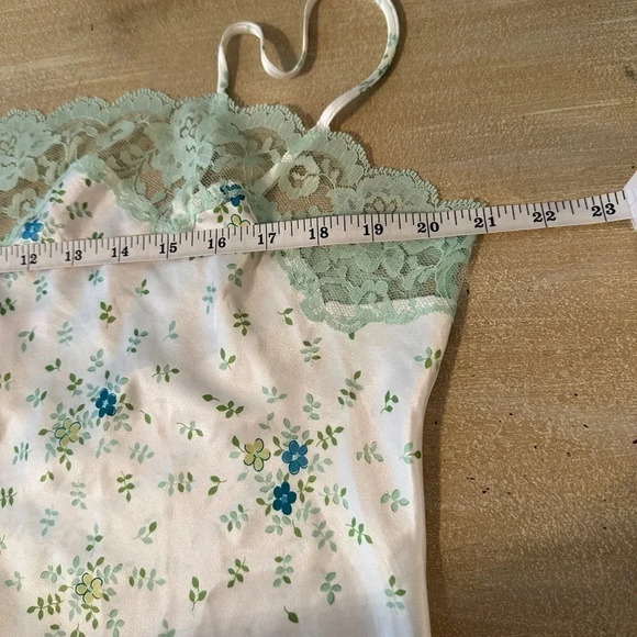 VICTORIAS Secret Angels Night Slip Satin Lace Style Front Slit 2005 Large - Picture 9 of 13